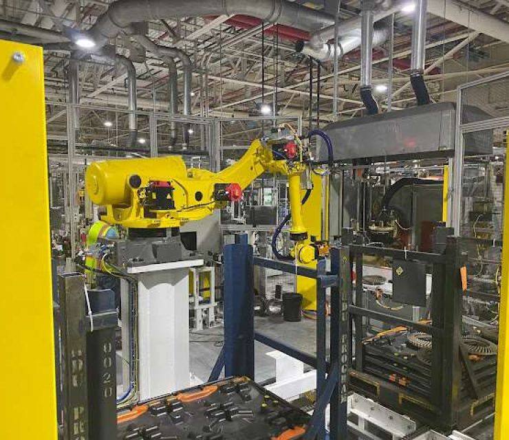 Machine Tending Robotic Image